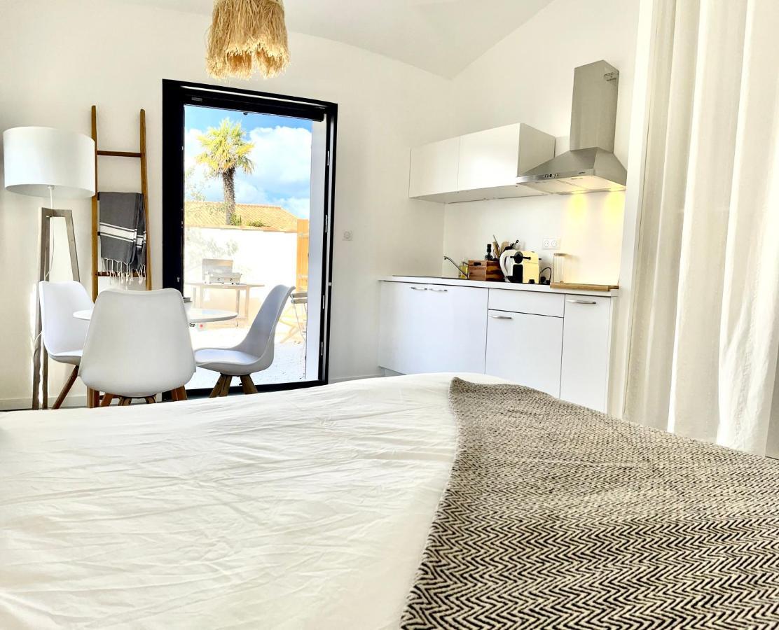 Maisonnette A Proximite Plage Et Port De St-Martin Saint-Martin-de-Re Ngoại thất bức ảnh